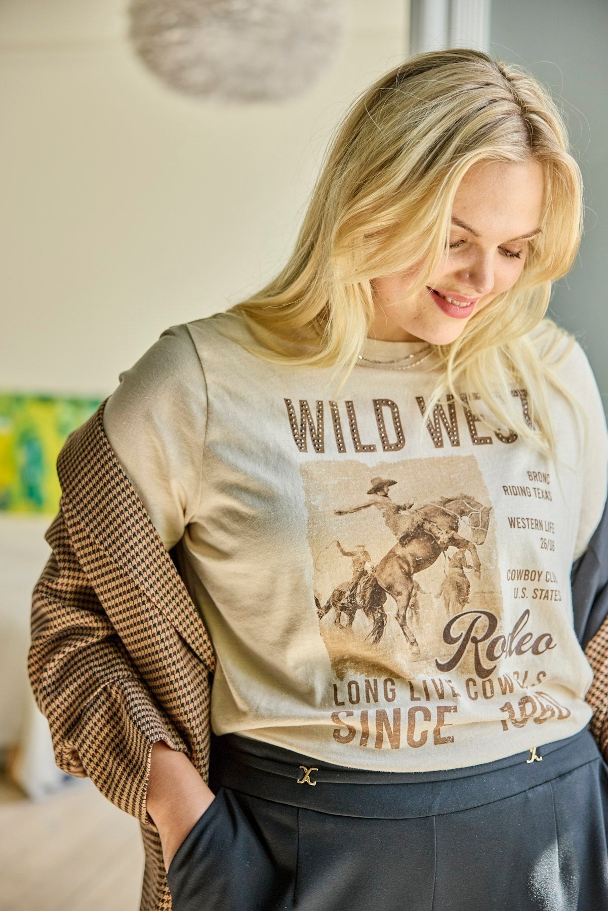 Shirts & Tops