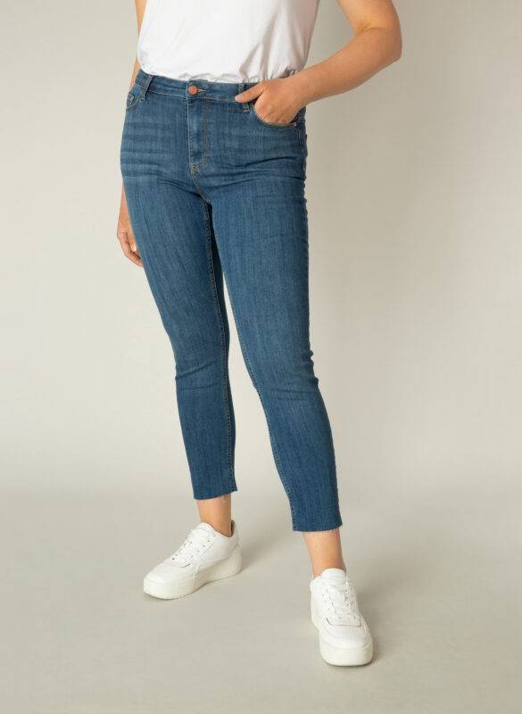 Jeans Slim Fit Anna, High Waist - Base Level Curvy 