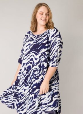 Yesta Hayet Tunika Kleid große Größen blau weiß
