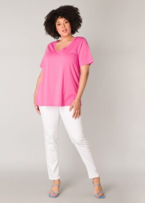 Yesta Jessi T-Shirt fuchsia-pink mit V-Ausschnitt und Glitzerpaspel Frontansicht in großer Größe bei Lieblingskurve bestellen