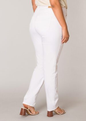 Base Level Curvy Joya Jeans Weiß Slim Fit 5-Pocket an Figur von hinten gezeigt große Größen bei Lieblingskurve kaufen